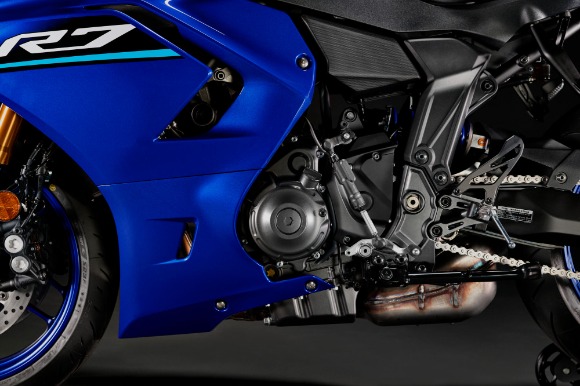 Yamaha YZF-R7 - moteur